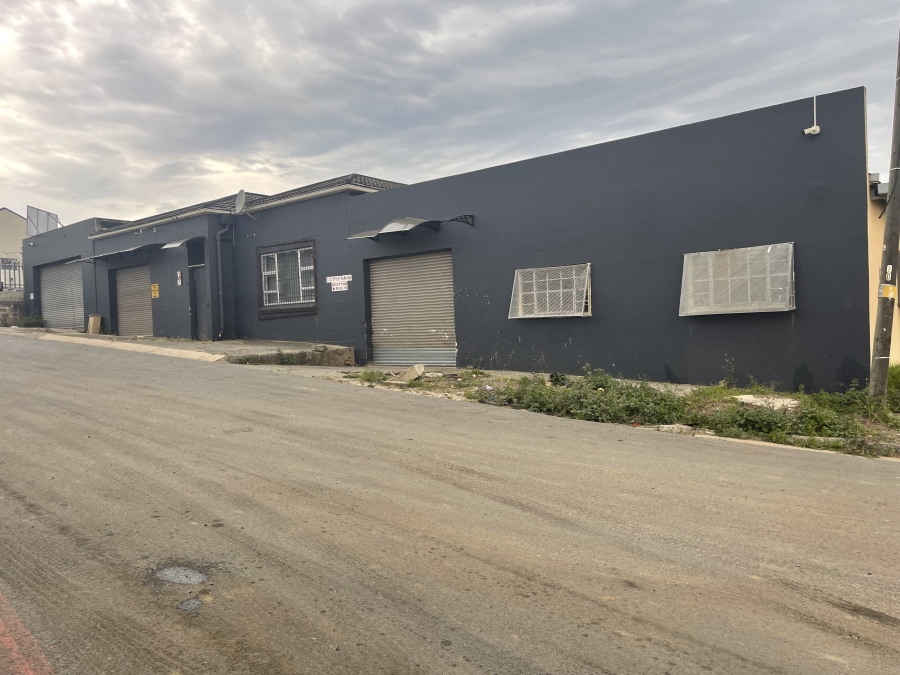 Commercial Property for Sale in Braelyn Industrial Eastern Cape